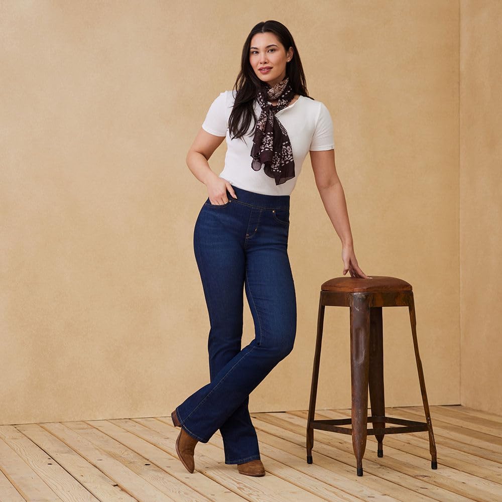 Levi Strauss Signature Gold Women's Totally Shaping Pull On Bootcut Jeans