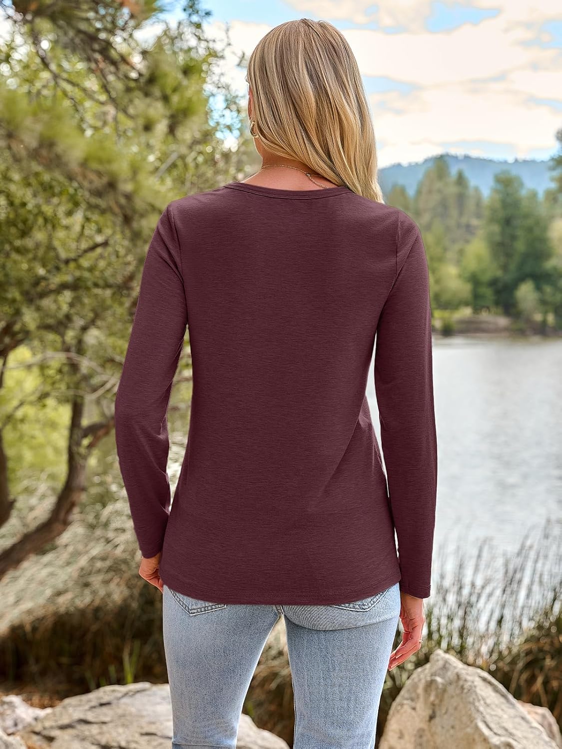 AUTOMET Women's Long Sleeve Crewneck Shirts Casual Basic Tops